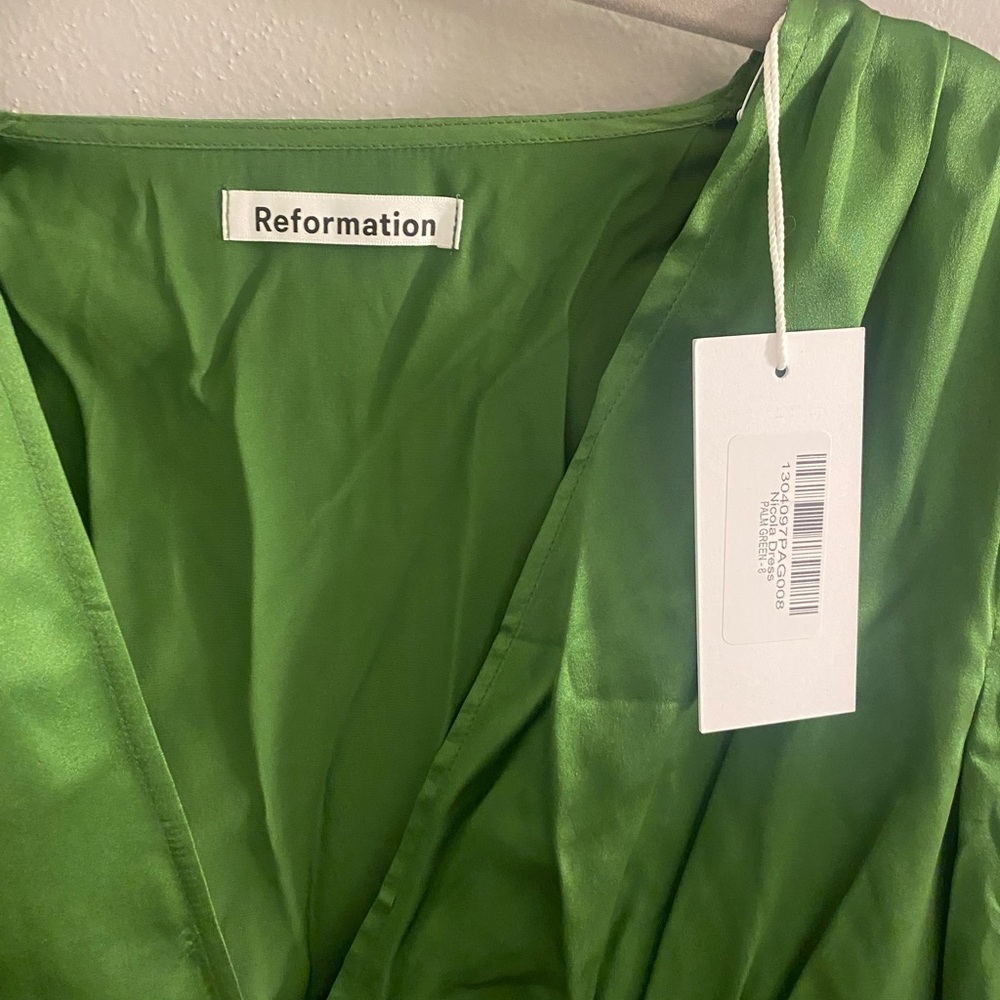 Reformation Nicola Dress - Palm Green BRAND NEW TAGS STILL ON - Picture 3 of 3